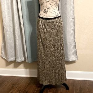 Maeve by anthropologie sexy long skirt. Sz 8. Wud fit a 10 as well
